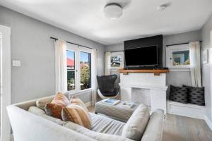 Venice Gem Private Beach Bungalow