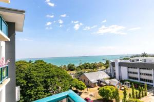 CBD Central Sunset views Swim