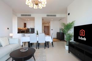Home Above the Marina - 3BR with Sunset Views