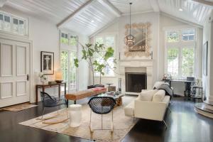 Laurel Canyon Classic Hollywood Residence With Pool