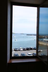Appartements L-Amiral - vue mer sur le port : photos des chambres