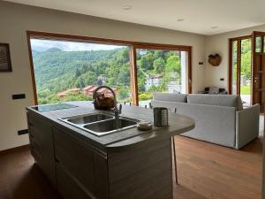 Bellagio Lake View apartment Rosabella with swimming-pool