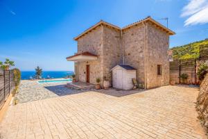 Orient Villa