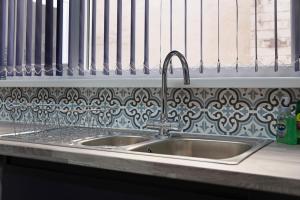 New 4BR in Station Road