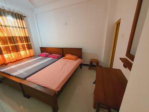 Pahan Villa rooms and restaurant