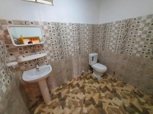 Pahan Villa rooms and restaurant