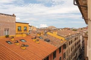 Pantheon Palace Loft by RomeLoft