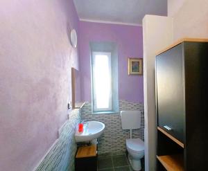 Near the Modigliani Forum - Free Parking