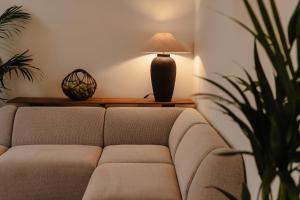 Naxian Nest Penthouse 3BR Apart - Walk to Beach