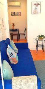 Lisbon Charming Santos Apartment w Patio