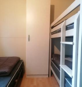 Campings Camping L'oasis Du Berry : photos des chambres