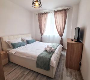 Esther Apartment - elevator, balcony, free private parking, self check-in