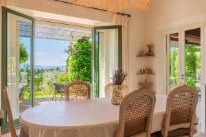 Villas Le Mas Elaia, votre havre familial avec piscine privee : photos des chambres