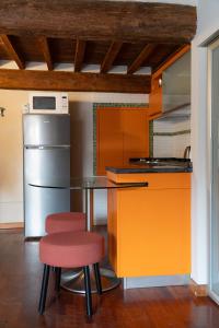 Central & Lovely studio