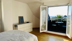 Villas VILLA TY EDEN - standing- dans JARDIN EXOTIQUE prive, PLAGE a 200m : photos des chambres