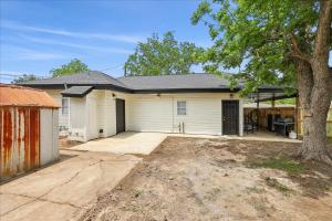 Comfortable 2-Bedroom Rental in Bridge City