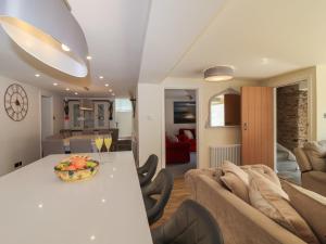 Rosebank Cottage