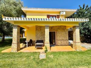 Villa With Pool img5