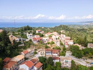 Cozy 2 Bedrooms Apartment on the Hill wNetflix