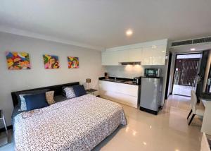 Studio at Kris Condo walk to Bangtao beach 2304