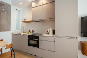 Newly Renovated Stylish Eixample - Great Location
