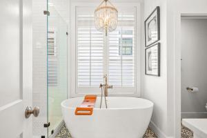 Summer Catch 401 COA