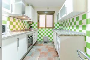 RentitSpain - Playa Granada - TRM 10 Costa Tropical y Golf