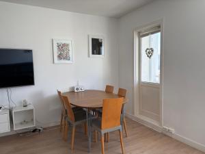 Midnight Sun Apartment