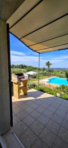 Maisons de vacances Gite Paradizu, vue imprenable en Provence : photos des chambres
