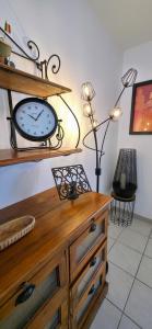 Maisons de vacances Gite Paradizu, vue imprenable en Provence : photos des chambres