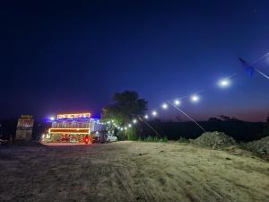 Thakur Guest House