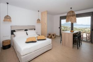 Esperos Panoramic View Suites