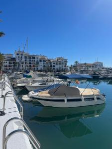 Palm Beach Apartment in La Duquesa