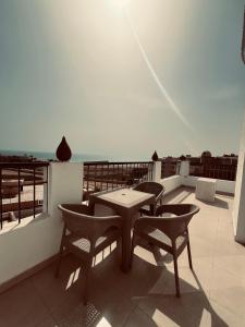Rooftop studio sea view in Hurghada with private terrace