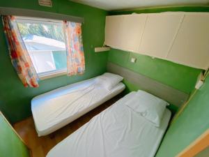 Campings Camping les Avenieres : photos des chambres