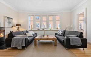 Nice Home In Løgstør With Wifi