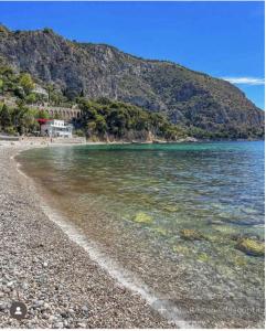 Petite Villa Eze Bord de Mer