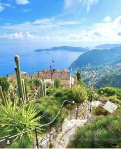 Petite Villa Eze Bord de Mer