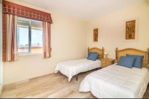 CYV Great views and your own BBQ