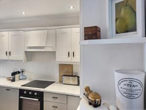 Wolfe Tone Apartment