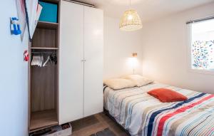 1 Bedroom Cozy Apartment In Wimereux