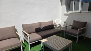 Huelin Playa Family House by Del Parque Flats