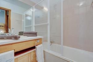 Sunny central studio