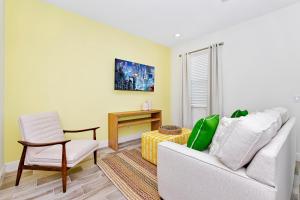 Cool Cottage Near Disney With Margaritaville Resort & Island H20 Waterpark Access - 3184Cs