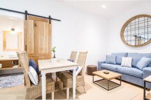 Comfy and centric- 2Bd 1Bth- Espoz y Mina