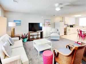 Latitude Adjustment B