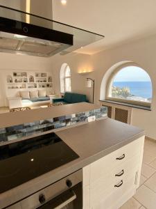 La Grande Perla 3 Bedroom Apartment img2