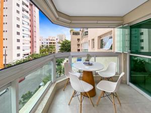 3 Suites com Varanda Gourmet - Churrasqueira