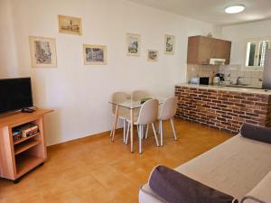 Corfu Glyfada Beach Apartment 49