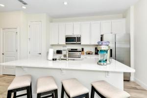 Glimmering Blue Villa Near Disney With Margaritaville Resort & Island H20 Waterpark Access - 3016Cs